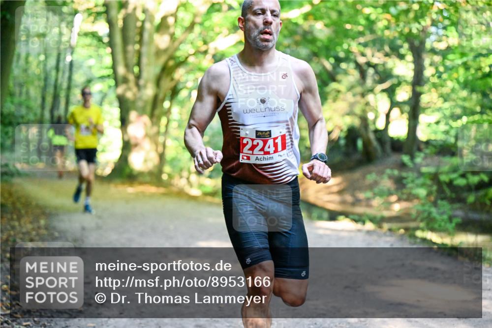 28.09.2025 - 33. Volkslauf durch das schöne Alstertal Dr. Thomas Lammeyer http://msf.ph/oto/8953166 28.09.2025 10:34:00 Laufen 2241 meine-sportfotos.de