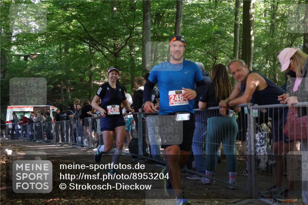 28.09.2025 - 33. Volkslauf durch das schöne Alstertal Strokosch-Dieckow http://msf.ph/oto/8953204 28.09.2025 12:29:32 Ziel 2436 meine-sportfotos.de