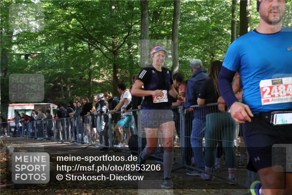 28.09.2025 - 33. Volkslauf durch das schöne Alstertal Strokosch-Dieckow http://msf.ph/oto/8953206 28.09.2025 12:29:32 Ziel 2436 meine-sportfotos.de