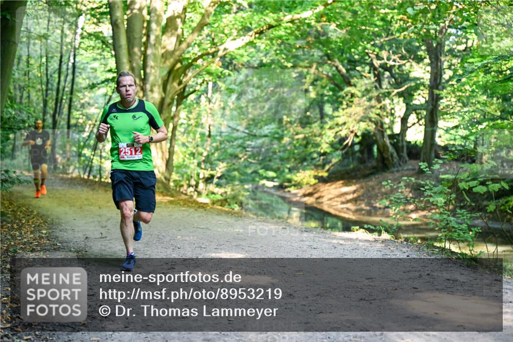 28.09.2025 - 33. Volkslauf durch das schöne Alstertal Dr. Thomas Lammeyer http://msf.ph/oto/8953219 28.09.2025 10:34:22 Laufen 2512 meine-sportfotos.de