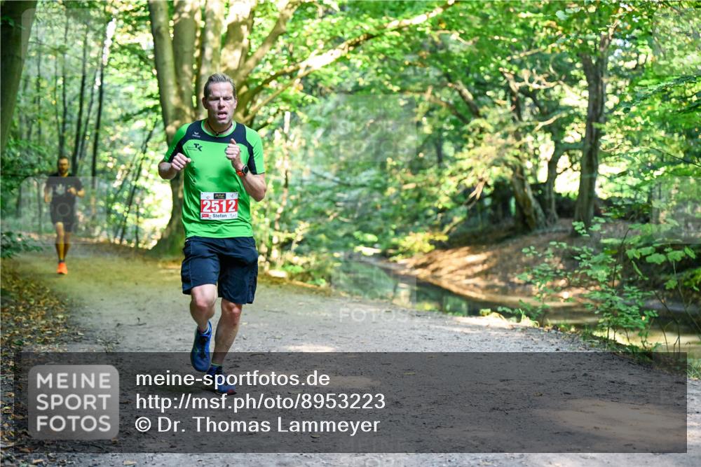 28.09.2025 - 33. Volkslauf durch das schöne Alstertal Dr. Thomas Lammeyer http://msf.ph/oto/8953223 28.09.2025 10:34:22 Laufen 2512 meine-sportfotos.de