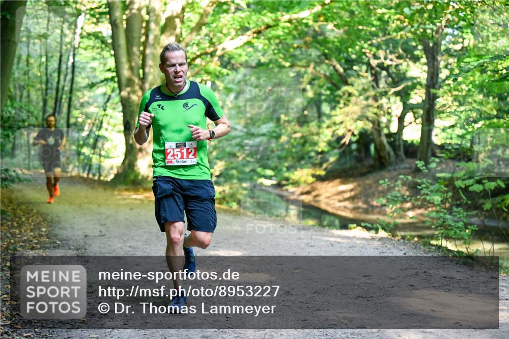 28.09.2025 - 33. Volkslauf durch das schöne Alstertal Dr. Thomas Lammeyer http://msf.ph/oto/8953227 28.09.2025 10:34:23 Laufen 2512 meine-sportfotos.de