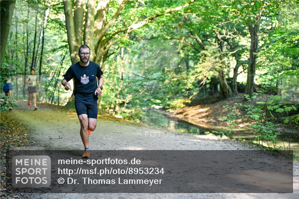 28.09.2025 - 33. Volkslauf durch das schöne Alstertal Dr. Thomas Lammeyer http://msf.ph/oto/8953234 28.09.2025 10:34:25 Laufen  meine-sportfotos.de