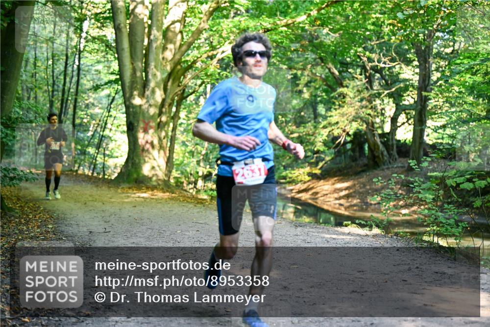 28.09.2025 - 33. Volkslauf durch das schöne Alstertal Dr. Thomas Lammeyer http://msf.ph/oto/8953358 28.09.2025 10:35:01 Laufen 2631 meine-sportfotos.de