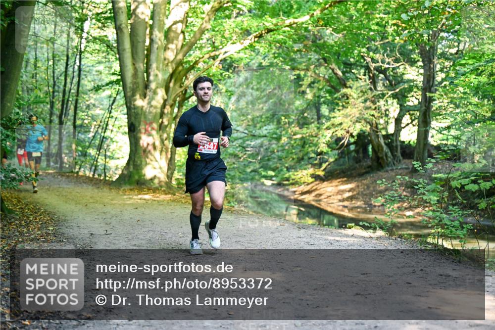 28.09.2025 - 33. Volkslauf durch das schöne Alstertal Dr. Thomas Lammeyer http://msf.ph/oto/8953372 28.09.2025 10:35:04 Laufen 647 meine-sportfotos.de