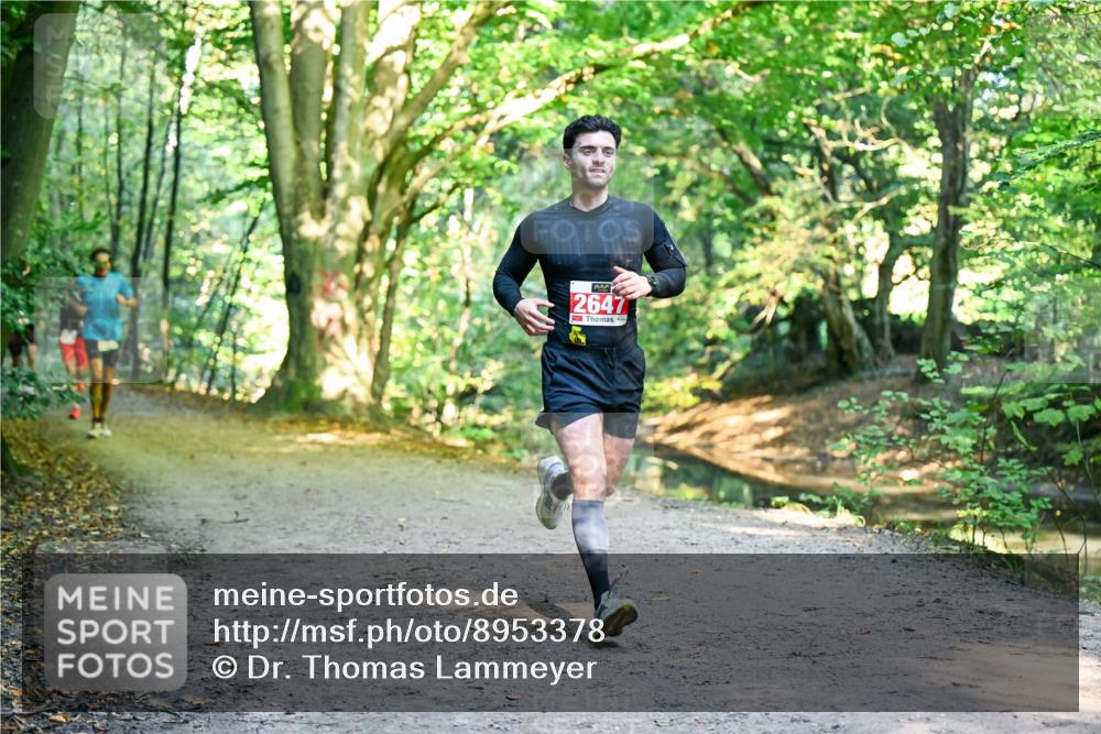 28.09.2025 - 33. Volkslauf durch das schöne Alstertal Dr. Thomas Lammeyer http://msf.ph/oto/8953378 28.09.2025 10:35:04 Laufen 2647 meine-sportfotos.de