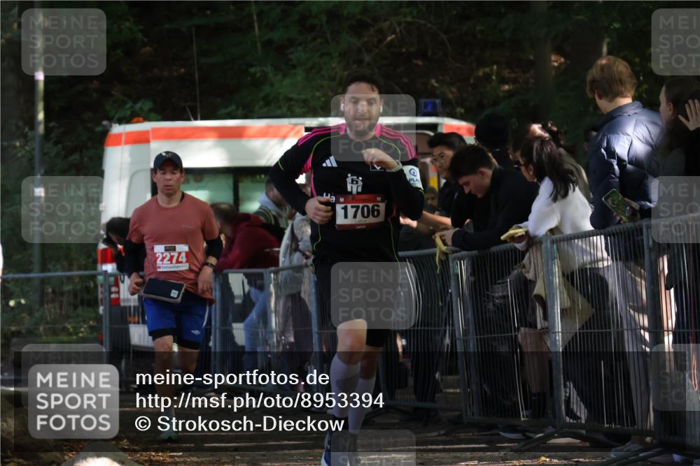 28.09.2025 - 33. Volkslauf durch das schöne Alstertal Strokosch-Dieckow http://msf.ph/oto/8953394 28.09.2025 12:31:00 Ziel 1706, 2274 meine-sportfotos.de