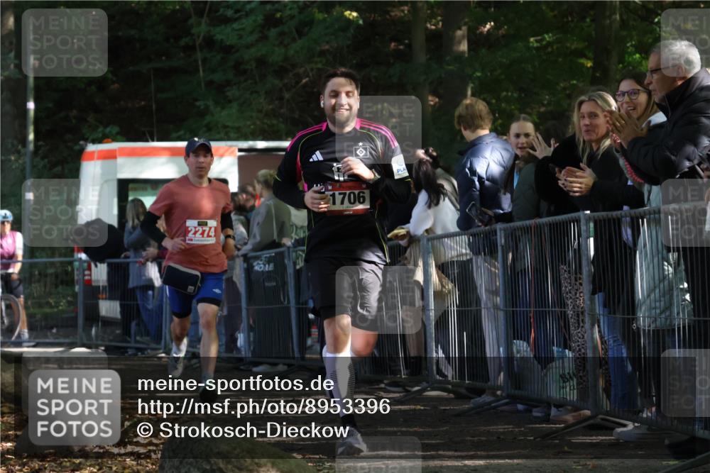 28.09.2025 - 33. Volkslauf durch das schöne Alstertal Strokosch-Dieckow http://msf.ph/oto/8953396 28.09.2025 12:31:01 Ziel 1706, 2274 meine-sportfotos.de