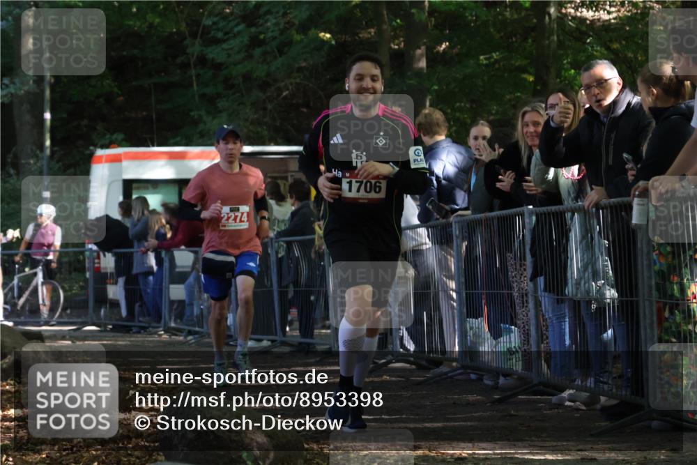 28.09.2025 - 33. Volkslauf durch das schöne Alstertal Strokosch-Dieckow http://msf.ph/oto/8953398 28.09.2025 12:31:02 Ziel 1706, 2274 meine-sportfotos.de
