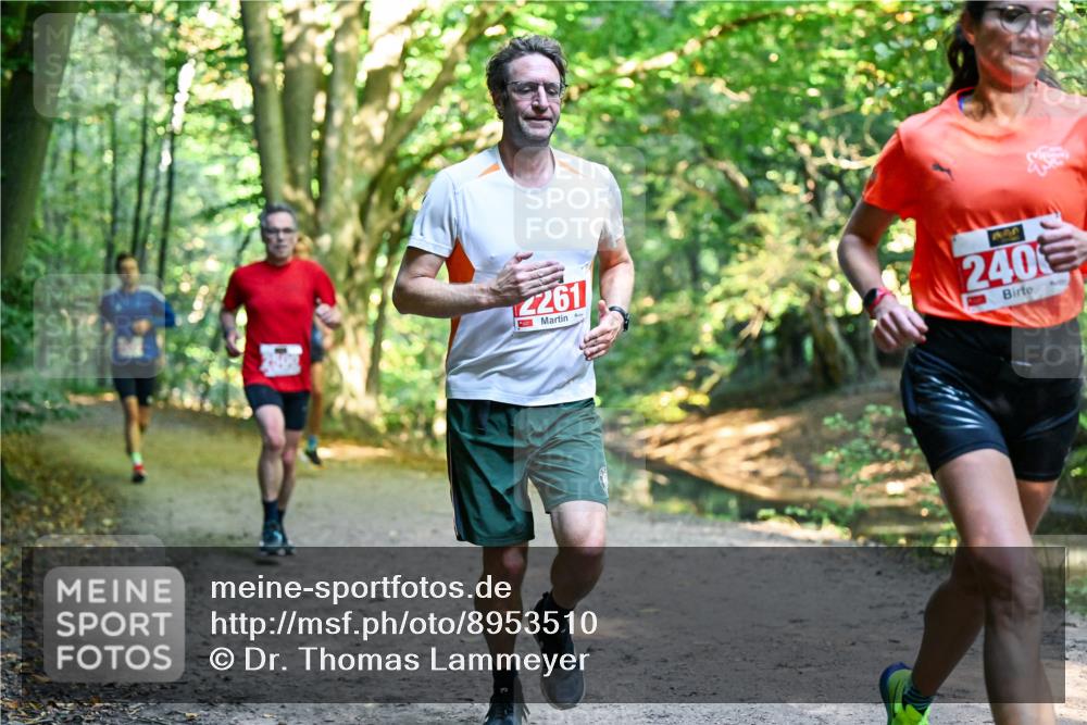 28.09.2025 - 33. Volkslauf durch das schöne Alstertal Dr. Thomas Lammeyer http://msf.ph/oto/8953510 28.09.2025 10:35:48 Laufen 2261, 44, 240 meine-sportfotos.de