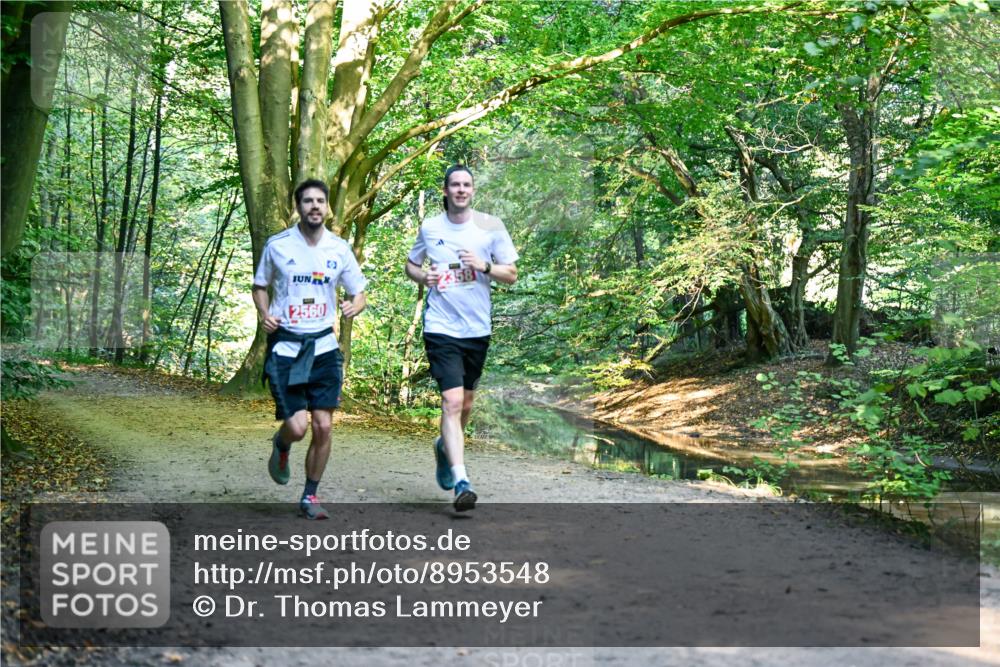 28.09.2025 - 33. Volkslauf durch das schöne Alstertal Dr. Thomas Lammeyer http://msf.ph/oto/8953548 28.09.2025 10:35:58 Laufen 2560, 9 meine-sportfotos.de