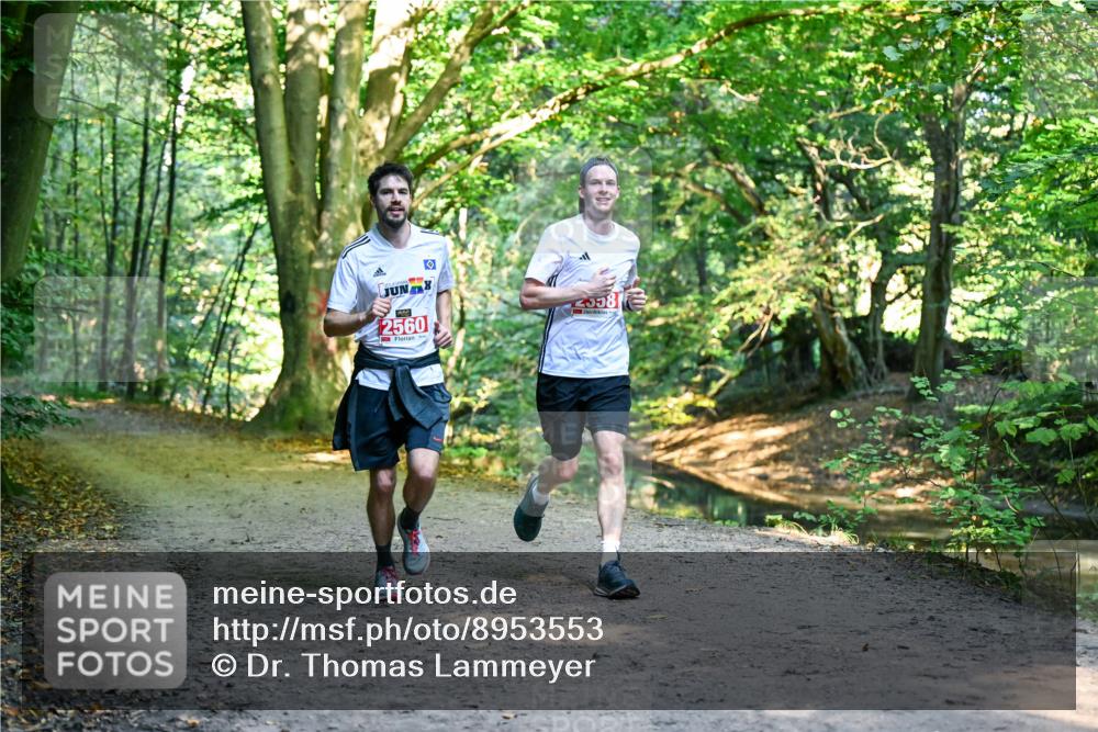 28.09.2025 - 33. Volkslauf durch das schöne Alstertal Dr. Thomas Lammeyer http://msf.ph/oto/8953553 28.09.2025 10:35:58 Laufen 2560, 558 meine-sportfotos.de