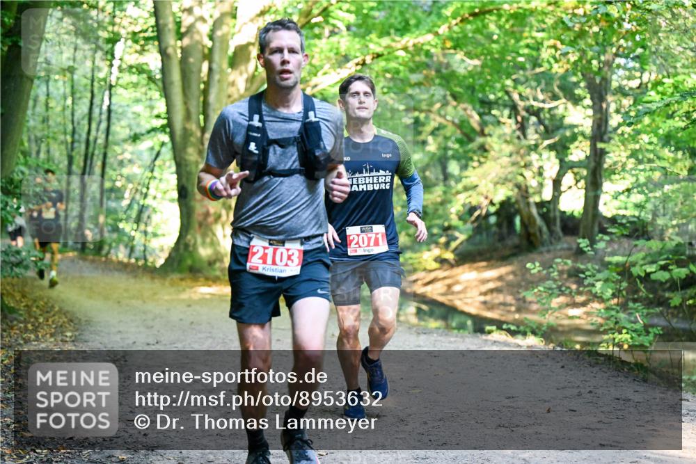 28.09.2025 - 33. Volkslauf durch das schöne Alstertal Dr. Thomas Lammeyer http://msf.ph/oto/8953632 28.09.2025 10:36:18 Laufen 2103, 2071 meine-sportfotos.de