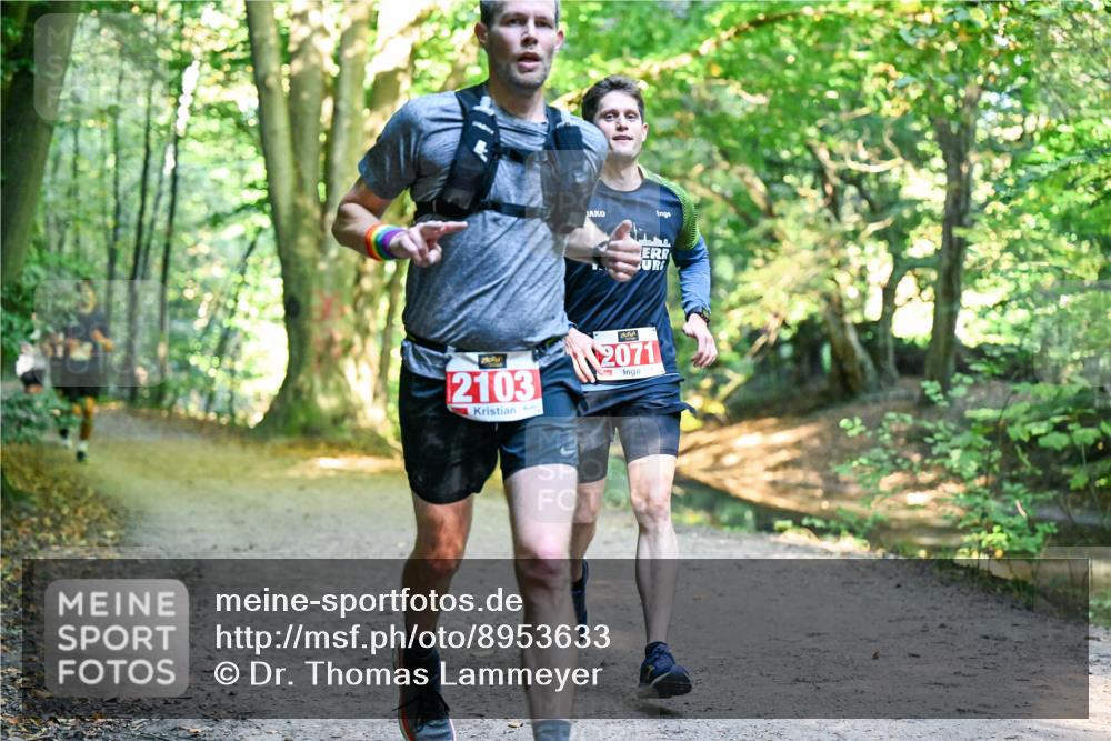 28.09.2025 - 33. Volkslauf durch das schöne Alstertal Dr. Thomas Lammeyer http://msf.ph/oto/8953633 28.09.2025 10:36:18 Laufen 2103, 2071 meine-sportfotos.de