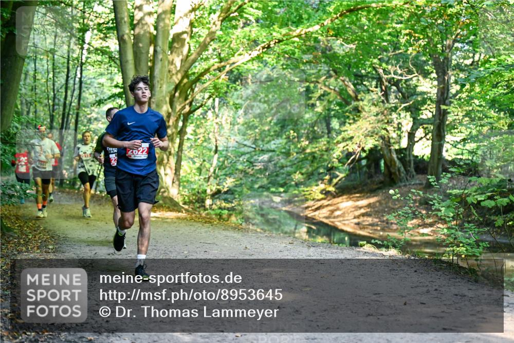 28.09.2025 - 33. Volkslauf durch das schöne Alstertal Dr. Thomas Lammeyer http://msf.ph/oto/8953645 28.09.2025 10:36:22 Laufen 1591, 22 meine-sportfotos.de