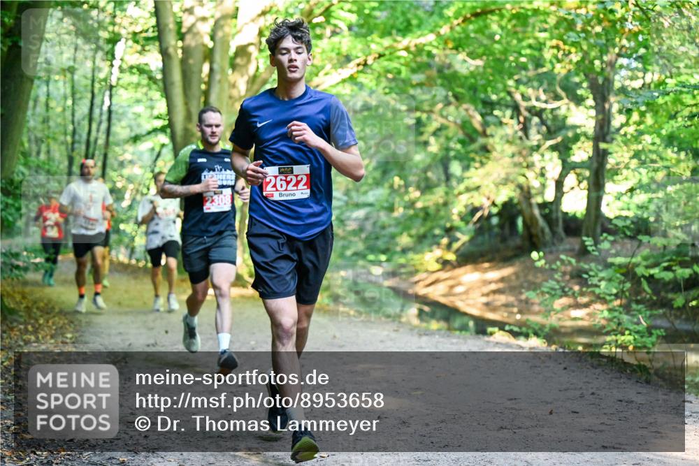 28.09.2025 - 33. Volkslauf durch das schöne Alstertal Dr. Thomas Lammeyer http://msf.ph/oto/8953658 28.09.2025 10:36:23 Laufen 2308, 2622 meine-sportfotos.de