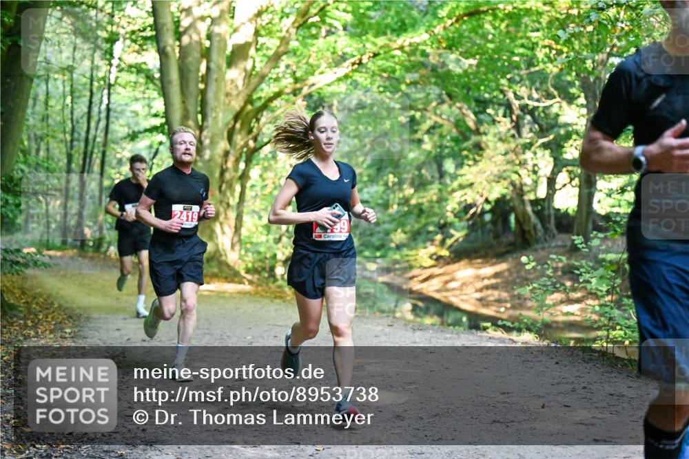 28.09.2025 - 33. Volkslauf durch das schöne Alstertal Dr. Thomas Lammeyer http://msf.ph/oto/8953738 28.09.2025 10:36:39 Laufen 2419 meine-sportfotos.de