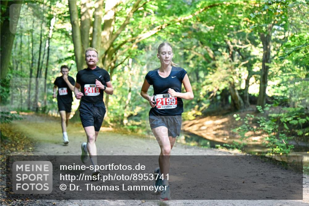 28.09.2025 - 33. Volkslauf durch das schöne Alstertal Dr. Thomas Lammeyer http://msf.ph/oto/8953741 28.09.2025 10:36:39 Laufen 2419, 2199 meine-sportfotos.de