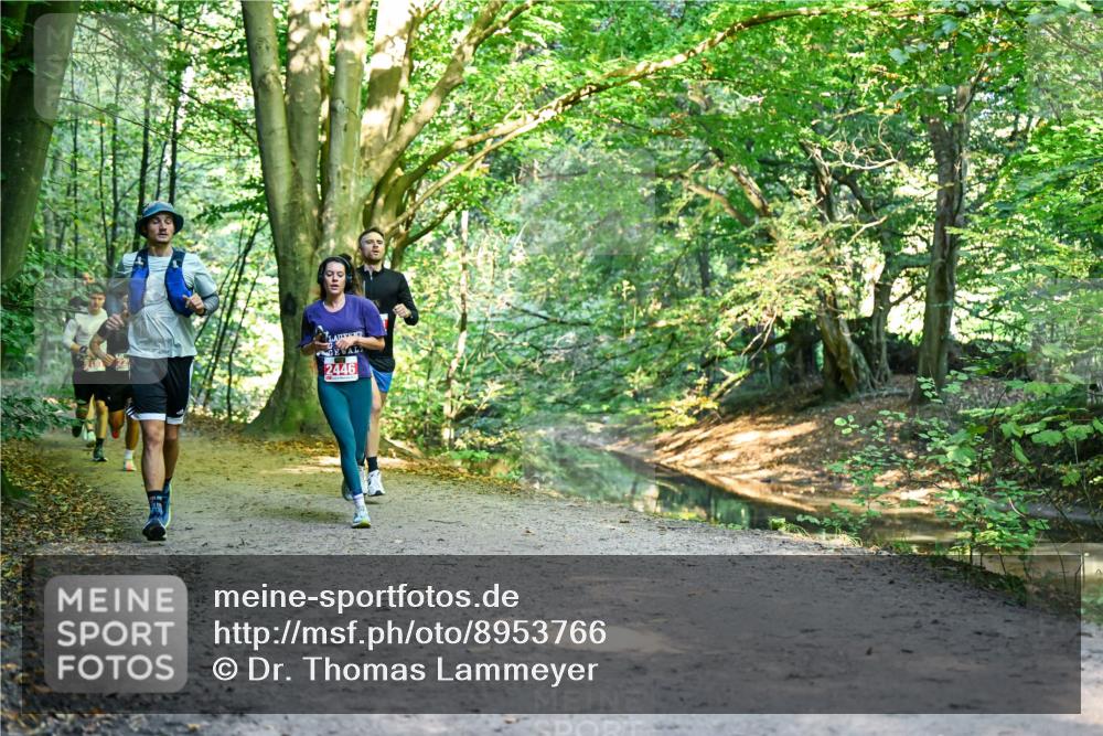 28.09.2025 - 33. Volkslauf durch das schöne Alstertal Dr. Thomas Lammeyer http://msf.ph/oto/8953766 28.09.2025 10:36:53 Laufen 2446 meine-sportfotos.de