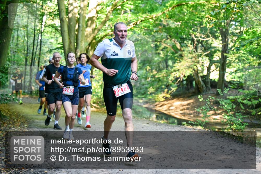 28.09.2025 - 33. Volkslauf durch das schöne Alstertal Dr. Thomas Lammeyer http://msf.ph/oto/8953833 28.09.2025 10:37:01 Laufen 2248, 2272 meine-sportfotos.de
