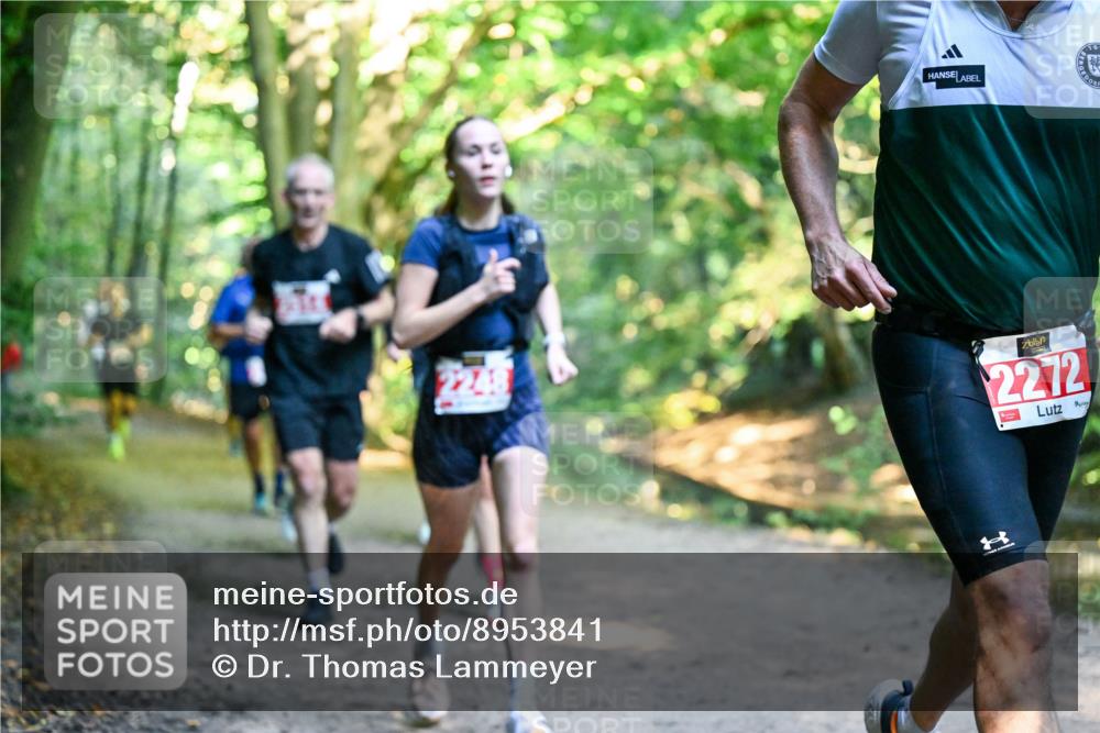 28.09.2025 - 33. Volkslauf durch das schöne Alstertal Dr. Thomas Lammeyer http://msf.ph/oto/8953841 28.09.2025 10:37:03 Laufen 2248, 2272 meine-sportfotos.de