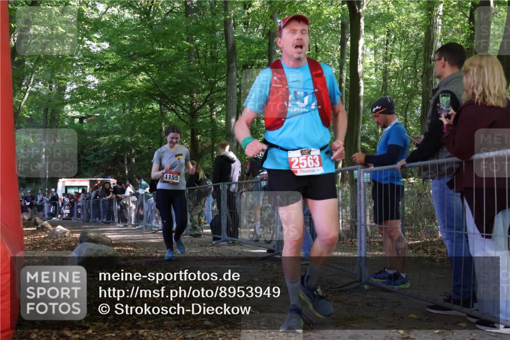 28.09.2025 - 33. Volkslauf durch das schöne Alstertal Strokosch-Dieckow http://msf.ph/oto/8953949 28.09.2025 12:35:53 Ziel 1155, 2505 meine-sportfotos.de