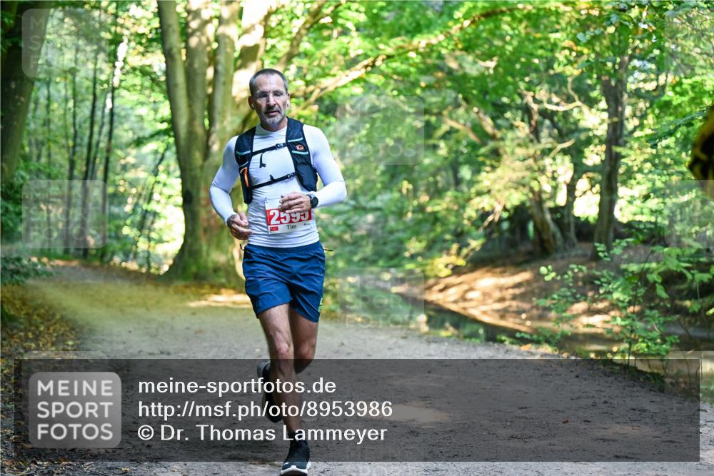 28.09.2025 - 33. Volkslauf durch das schöne Alstertal Dr. Thomas Lammeyer http://msf.ph/oto/8953986 28.09.2025 10:37:34 Laufen 2595 meine-sportfotos.de