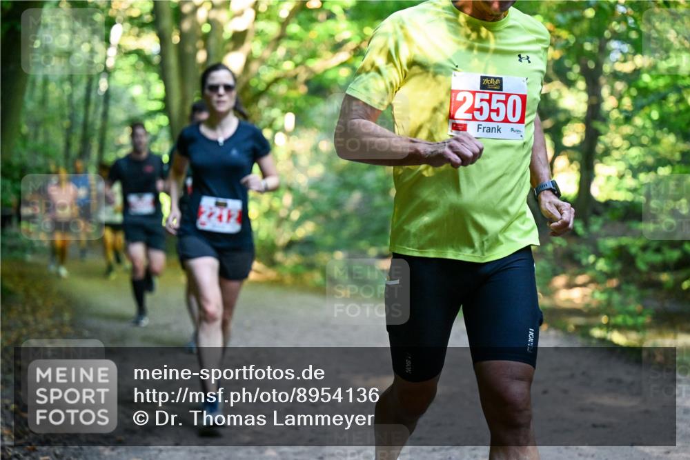 28.09.2025 - 33. Volkslauf durch das schöne Alstertal Dr. Thomas Lammeyer http://msf.ph/oto/8954136 28.09.2025 10:37:58 Laufen 212, 2550 meine-sportfotos.de