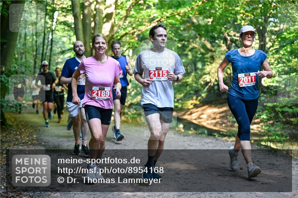 28.09.2025 - 33. Volkslauf durch das schöne Alstertal Dr. Thomas Lammeyer http://msf.ph/oto/8954168 28.09.2025 10:38:03 Laufen 46, 2115, 2189, 2011 meine-sportfotos.de