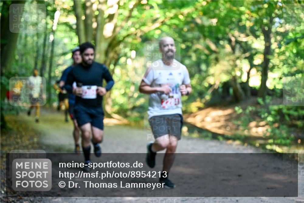 28.09.2025 - 33. Volkslauf durch das schöne Alstertal Dr. Thomas Lammeyer http://msf.ph/oto/8954213 28.09.2025 10:38:09 Laufen  meine-sportfotos.de