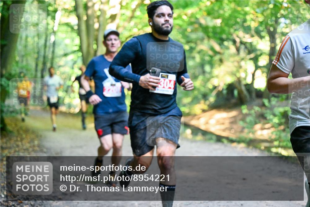 28.09.2025 - 33. Volkslauf durch das schöne Alstertal Dr. Thomas Lammeyer http://msf.ph/oto/8954221 28.09.2025 10:38:10 Laufen 304 meine-sportfotos.de
