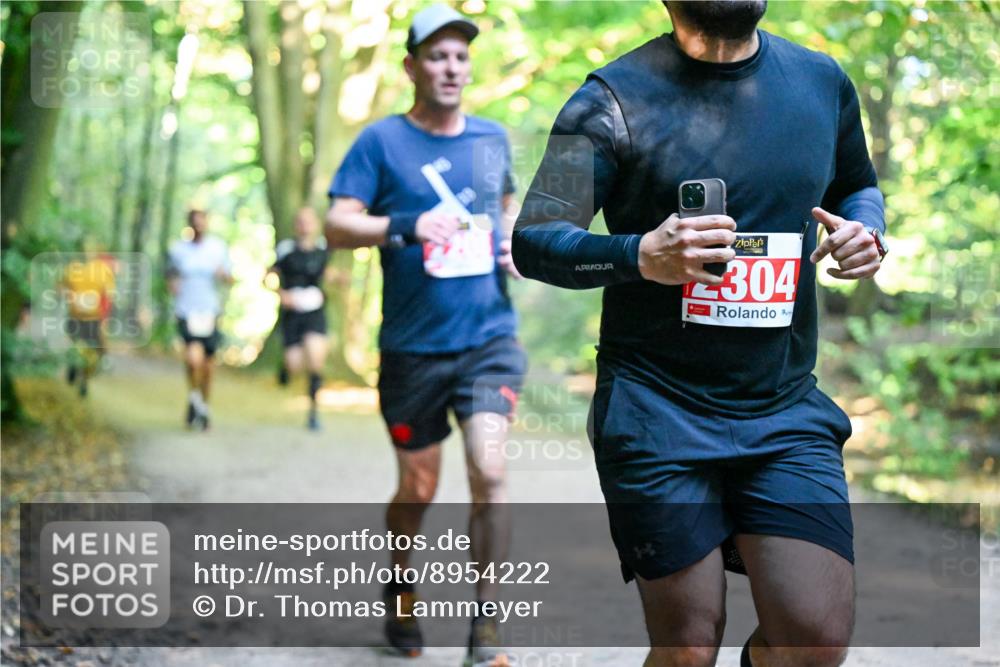 28.09.2025 - 33. Volkslauf durch das schöne Alstertal Dr. Thomas Lammeyer http://msf.ph/oto/8954222 28.09.2025 10:38:10 Laufen 304 meine-sportfotos.de