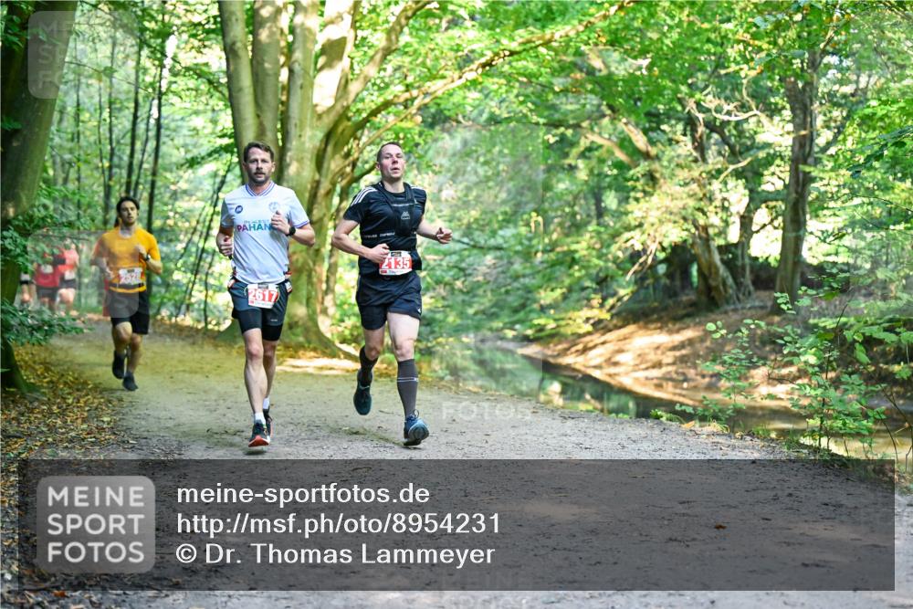 28.09.2025 - 33. Volkslauf durch das schöne Alstertal Dr. Thomas Lammeyer http://msf.ph/oto/8954231 28.09.2025 10:38:12 Laufen 2528, 2135 meine-sportfotos.de