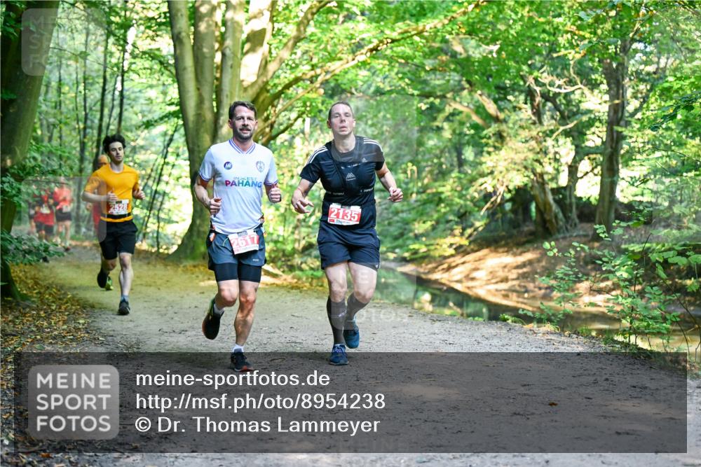 28.09.2025 - 33. Volkslauf durch das schöne Alstertal Dr. Thomas Lammeyer http://msf.ph/oto/8954238 28.09.2025 10:38:12 Laufen 2617, 2135 meine-sportfotos.de