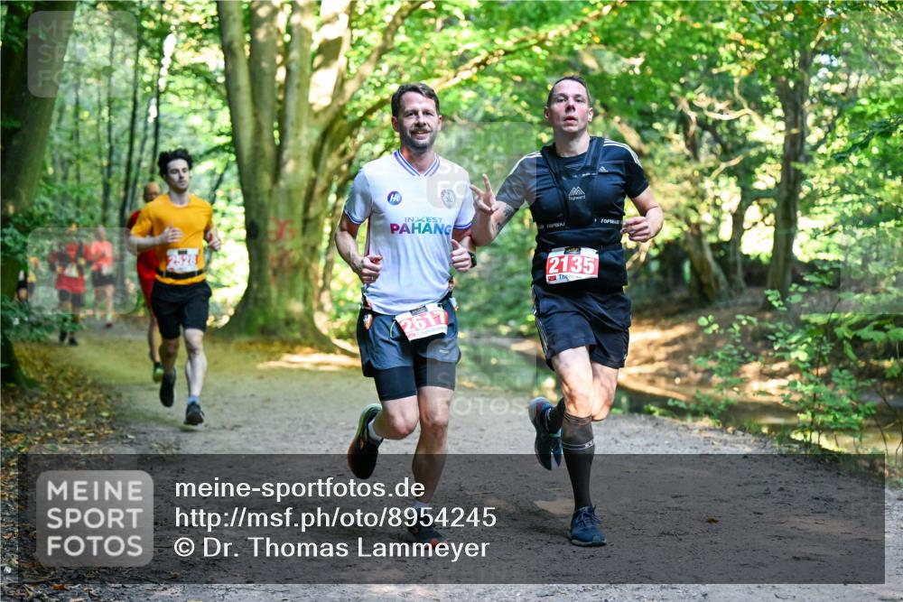 28.09.2025 - 33. Volkslauf durch das schöne Alstertal Dr. Thomas Lammeyer http://msf.ph/oto/8954245 28.09.2025 10:38:13 Laufen 2617, 2135 meine-sportfotos.de