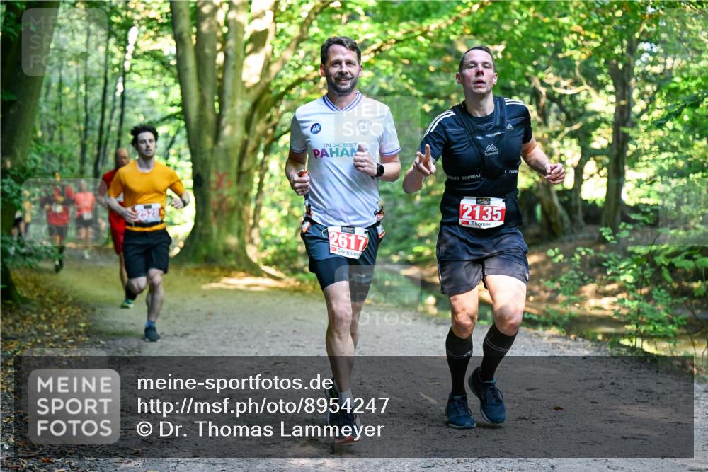 28.09.2025 - 33. Volkslauf durch das schöne Alstertal Dr. Thomas Lammeyer http://msf.ph/oto/8954247 28.09.2025 10:38:13 Laufen 2617, 2135 meine-sportfotos.de