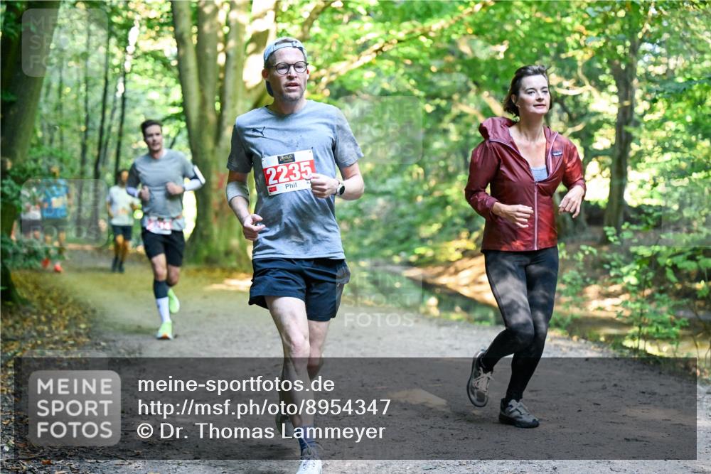28.09.2025 - 33. Volkslauf durch das schöne Alstertal Dr. Thomas Lammeyer http://msf.ph/oto/8954347 28.09.2025 10:38:32 Laufen 2235 meine-sportfotos.de