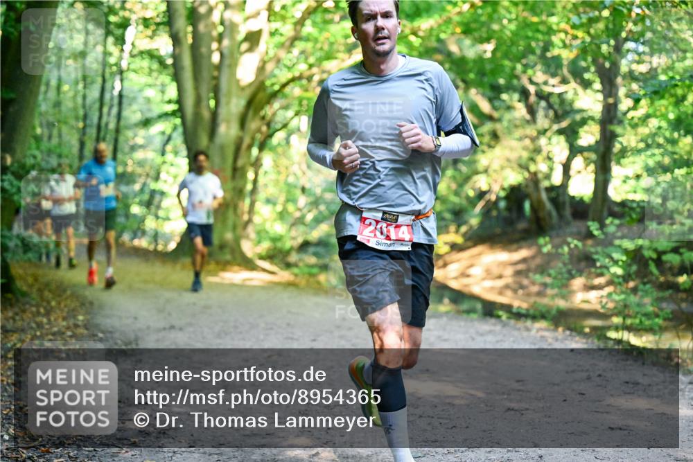 28.09.2025 - 33. Volkslauf durch das schöne Alstertal Dr. Thomas Lammeyer http://msf.ph/oto/8954365 28.09.2025 10:38:34 Laufen 2014 meine-sportfotos.de