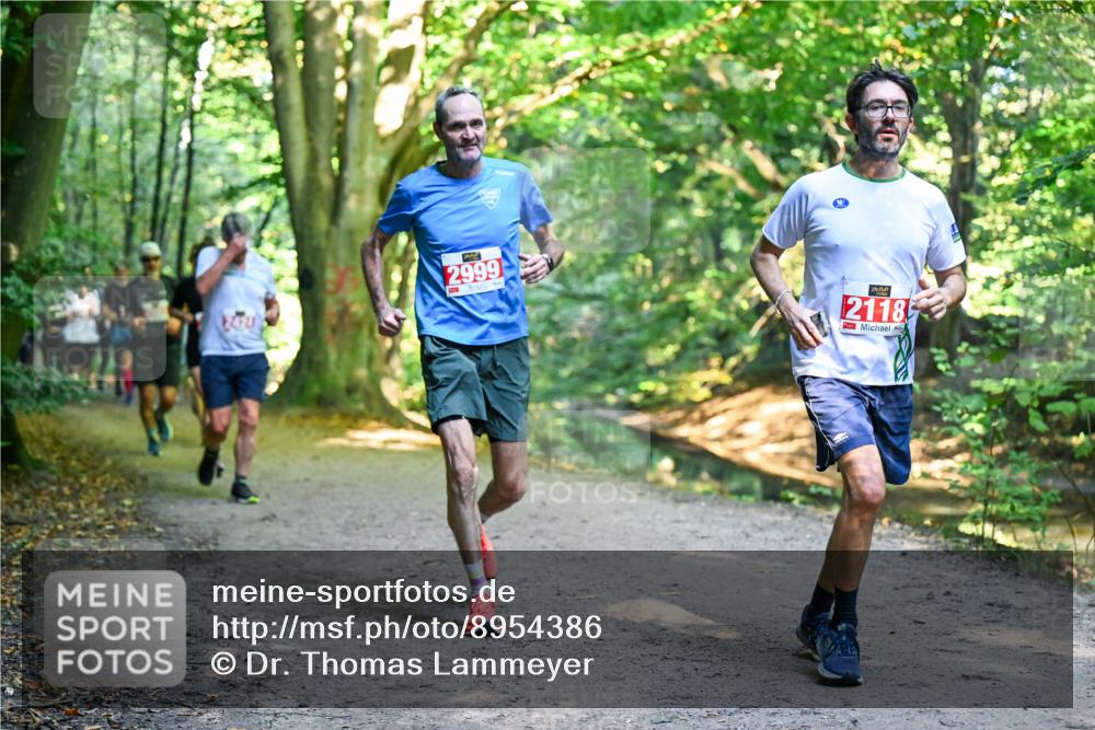 28.09.2025 - 33. Volkslauf durch das schöne Alstertal Dr. Thomas Lammeyer http://msf.ph/oto/8954386 28.09.2025 10:38:37 Laufen 2999, 2118 meine-sportfotos.de
