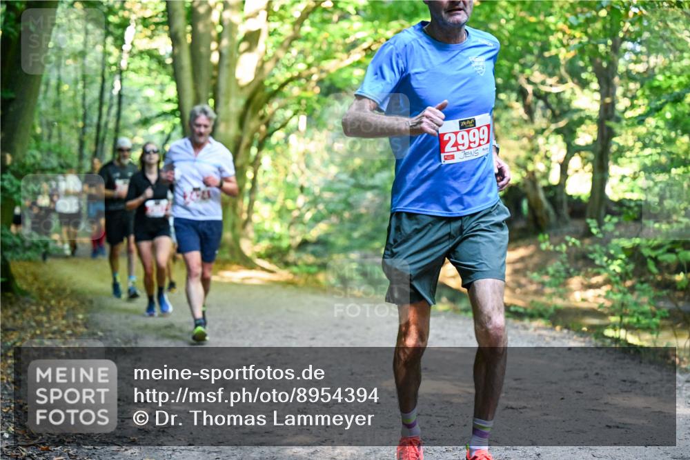 28.09.2025 - 33. Volkslauf durch das schöne Alstertal Dr. Thomas Lammeyer http://msf.ph/oto/8954394 28.09.2025 10:38:38 Laufen 2999 meine-sportfotos.de