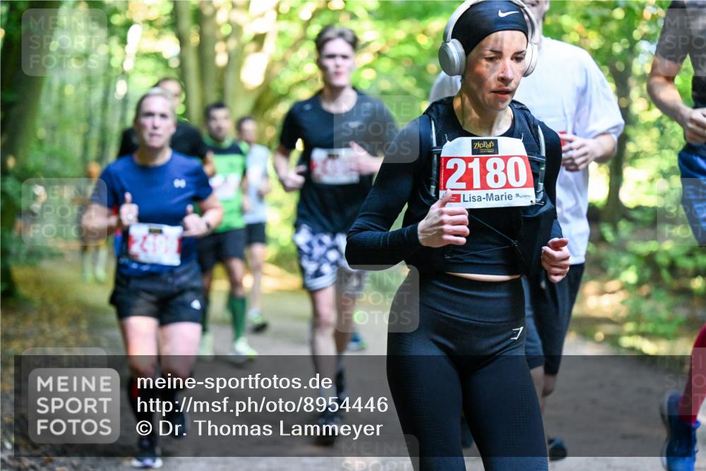28.09.2025 - 33. Volkslauf durch das schöne Alstertal Dr. Thomas Lammeyer http://msf.ph/oto/8954446 28.09.2025 10:38:46 Laufen 199, 2180 meine-sportfotos.de