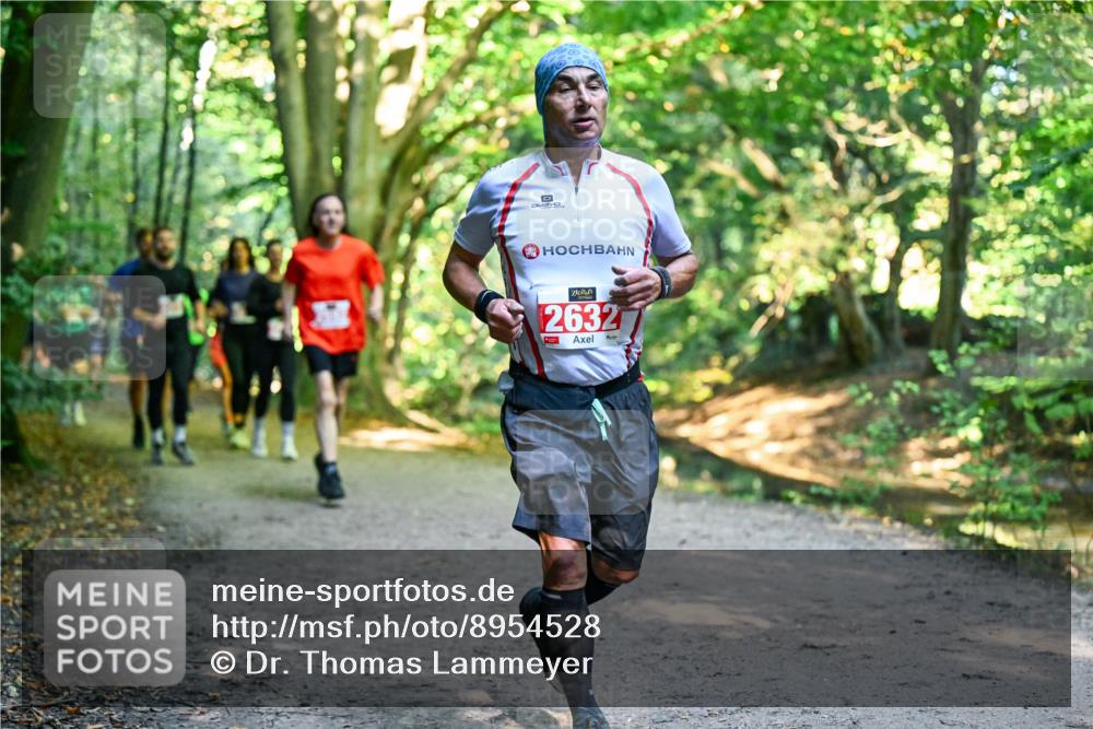 28.09.2025 - 33. Volkslauf durch das schöne Alstertal Dr. Thomas Lammeyer http://msf.ph/oto/8954528 28.09.2025 10:38:56 Laufen 2632 meine-sportfotos.de