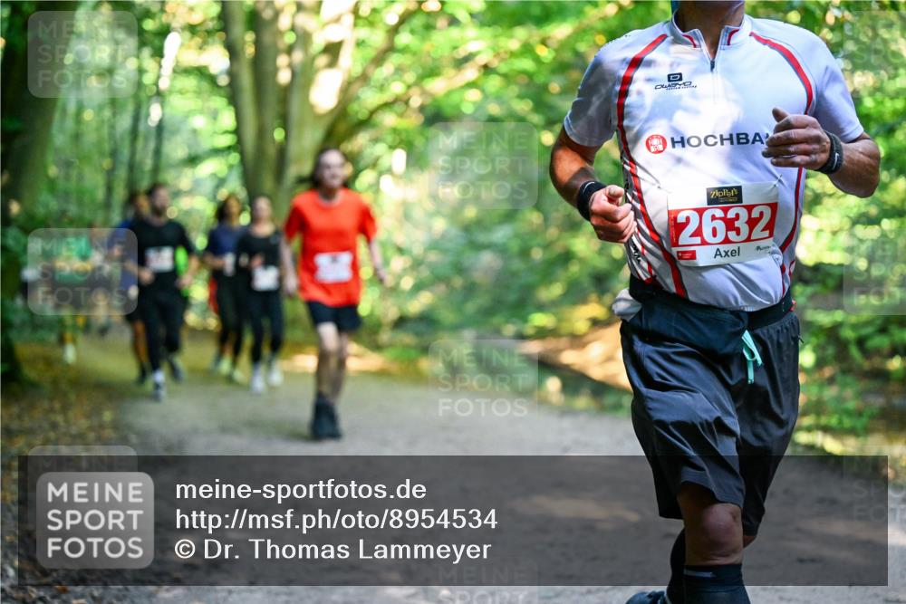 28.09.2025 - 33. Volkslauf durch das schöne Alstertal Dr. Thomas Lammeyer http://msf.ph/oto/8954534 28.09.2025 10:38:57 Laufen 2632 meine-sportfotos.de