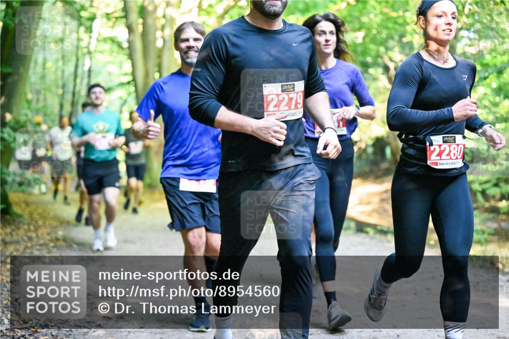 28.09.2025 - 33. Volkslauf durch das schöne Alstertal Dr. Thomas Lammeyer http://msf.ph/oto/8954560 28.09.2025 10:39:00 Laufen 2279, 2280, 7 meine-sportfotos.de