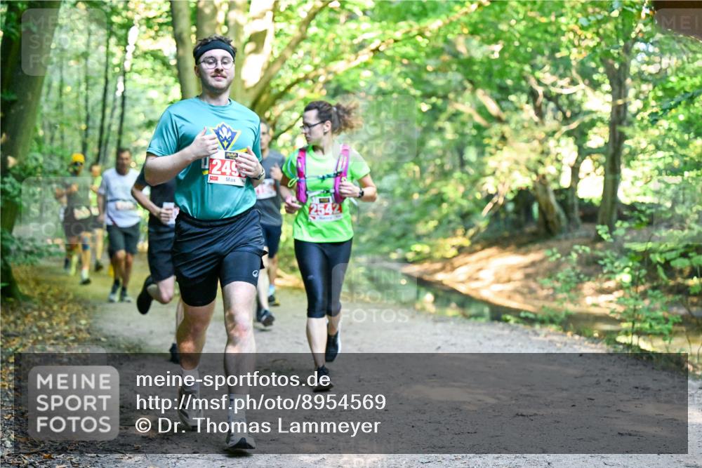 28.09.2025 - 33. Volkslauf durch das schöne Alstertal Dr. Thomas Lammeyer http://msf.ph/oto/8954569 28.09.2025 10:39:02 Laufen 249 meine-sportfotos.de