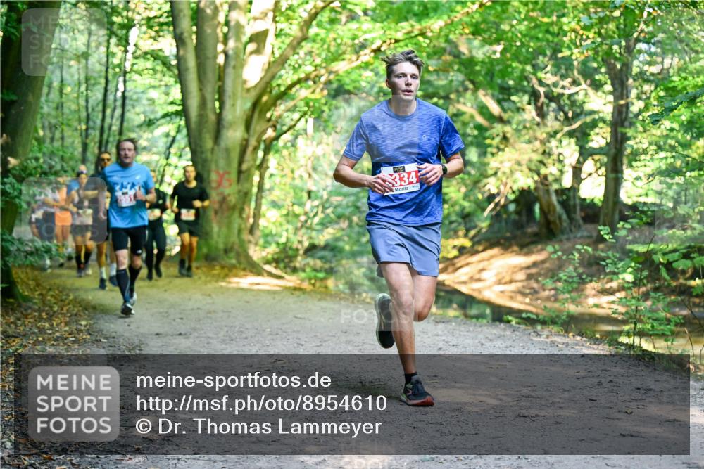 28.09.2025 - 33. Volkslauf durch das schöne Alstertal Dr. Thomas Lammeyer http://msf.ph/oto/8954610 28.09.2025 10:39:16 Laufen 334 meine-sportfotos.de
