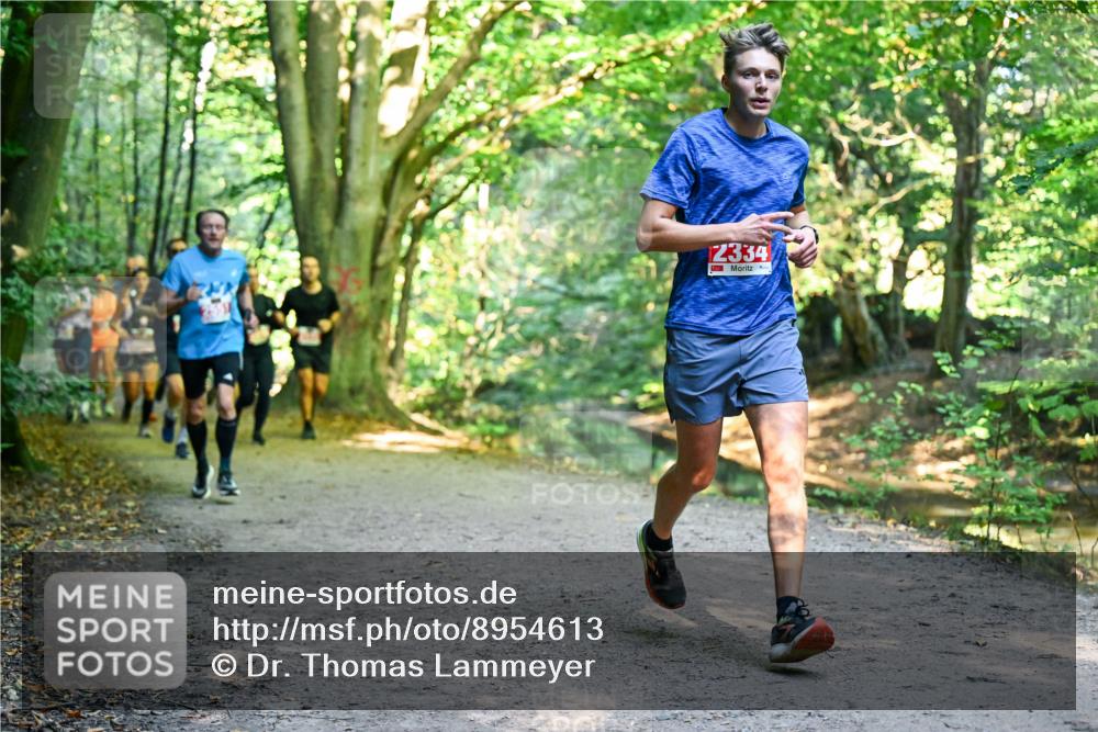 28.09.2025 - 33. Volkslauf durch das schöne Alstertal Dr. Thomas Lammeyer http://msf.ph/oto/8954613 28.09.2025 10:39:17 Laufen 2334 meine-sportfotos.de