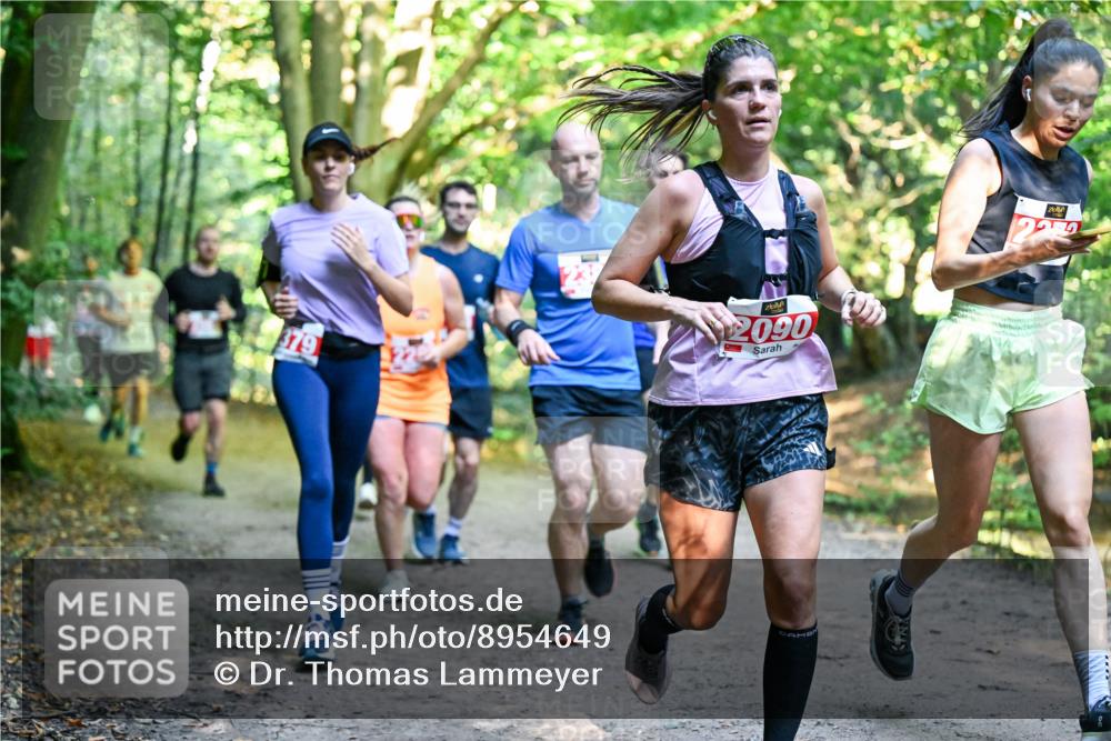 28.09.2025 - 33. Volkslauf durch das schöne Alstertal Dr. Thomas Lammeyer http://msf.ph/oto/8954649 28.09.2025 10:39:22 Laufen 379, 2090 meine-sportfotos.de