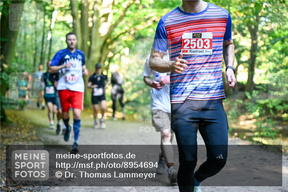 28.09.2025 - 33. Volkslauf durch das schöne Alstertal Dr. Thomas Lammeyer http://msf.ph/oto/8954694 28.09.2025 10:39:30 Laufen 2503 meine-sportfotos.de