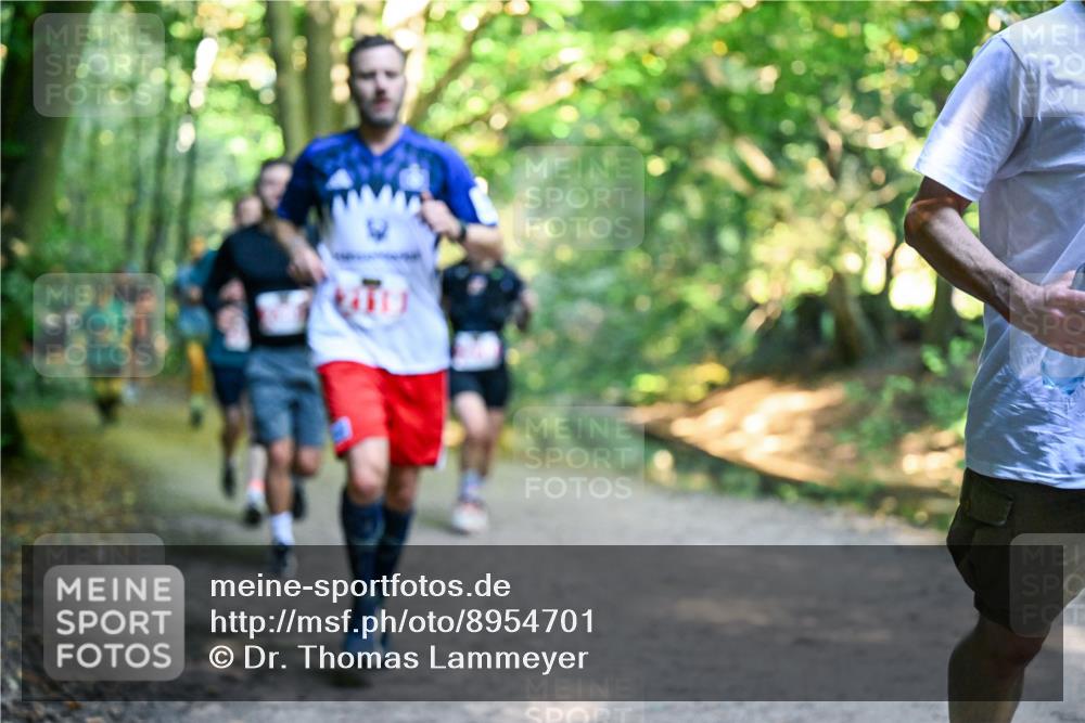 28.09.2025 - 33. Volkslauf durch das schöne Alstertal Dr. Thomas Lammeyer http://msf.ph/oto/8954701 28.09.2025 10:39:31 Laufen  meine-sportfotos.de